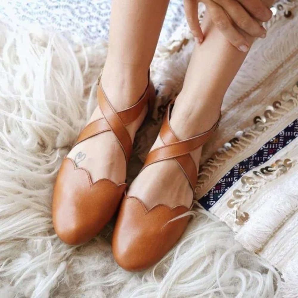 Bali Elf leather Mangrove Leather Flats Vintage Camel size 9 NWT